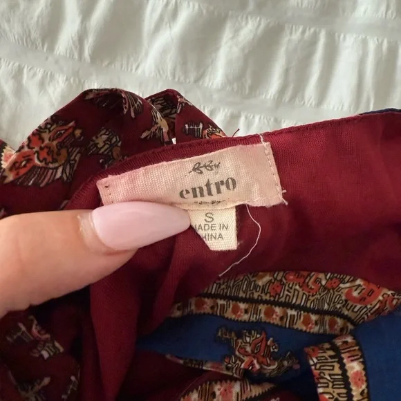 Patterned Halter Min V Neck Dress - Picture 4 of 5